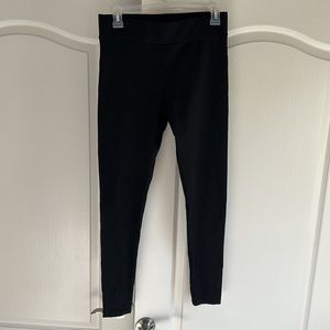 Black leggings